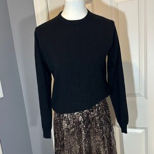 Women’s 100% Cashmere Sweater size Medium in Black